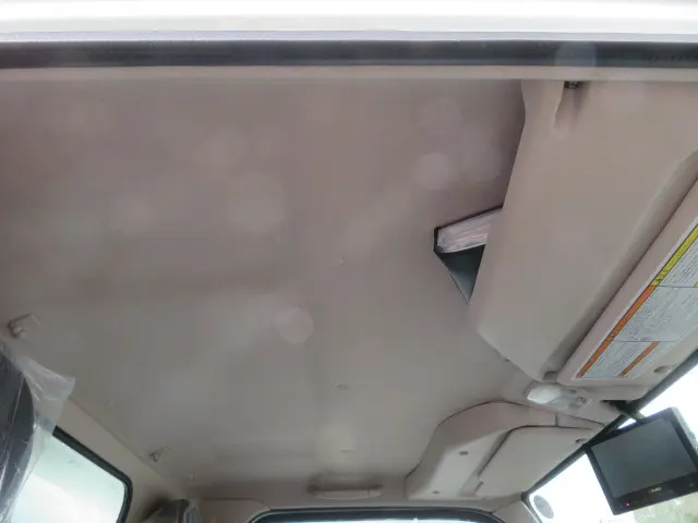 三菱 キャンター 2RG-FBA60(2WD)の写真23