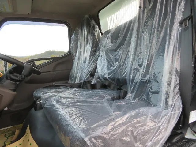 三菱 キャンター 2RG-FBA60(2WD)の写真11