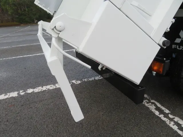 三菱 キャンター 2RG-FBA60(2WD)の写真29