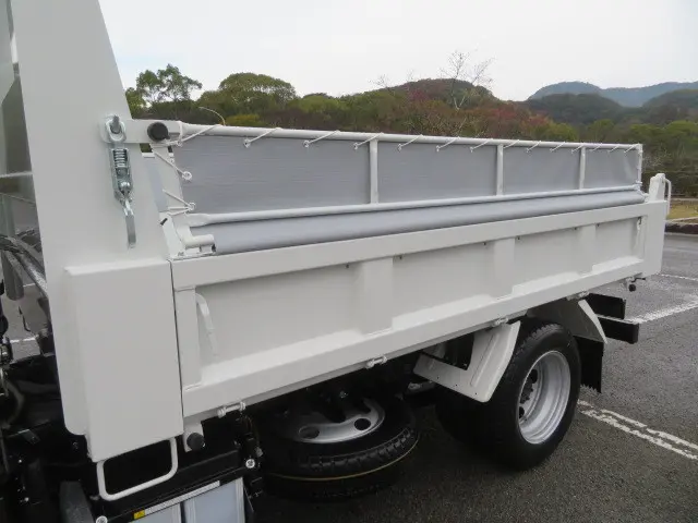 三菱 キャンター 2RG-FBA60(2WD)の写真30