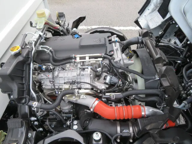 三菱 キャンター 2RG-FBA60(2WD)の写真36