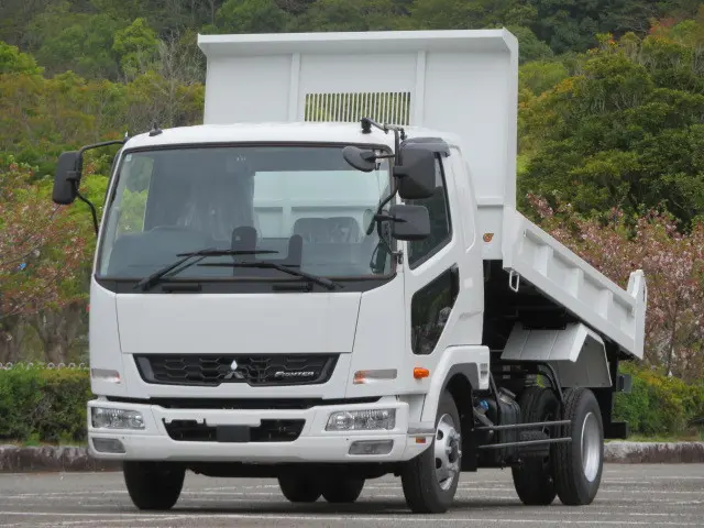 三菱 ファイター 2KG-FK62F(2WD)の写真1