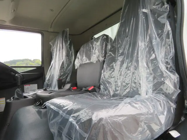 三菱 ファイター 2KG-FK62F(2WD)の写真10