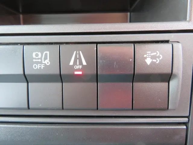 三菱 ファイター 2KG-FK62F(2WD)の写真15