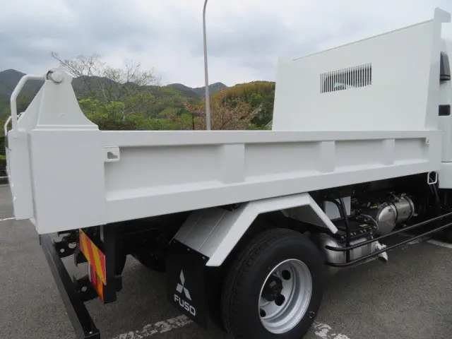 三菱 ファイター 2KG-FK62F(2WD)の写真32