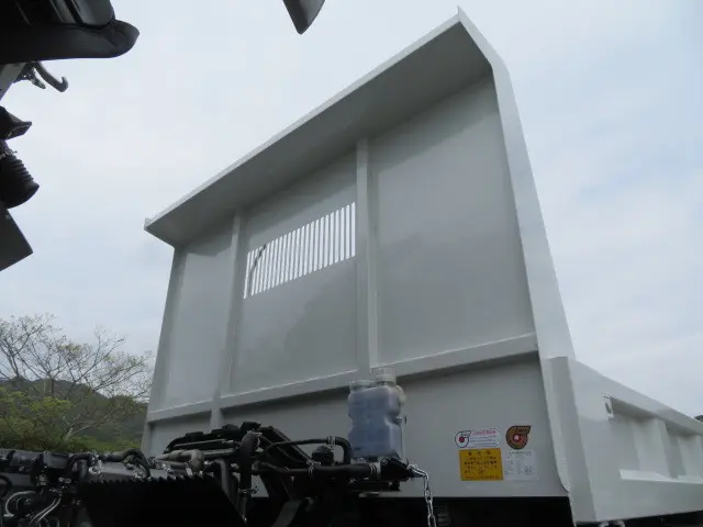 三菱 ファイター 2KG-FK62F(2WD)の写真33