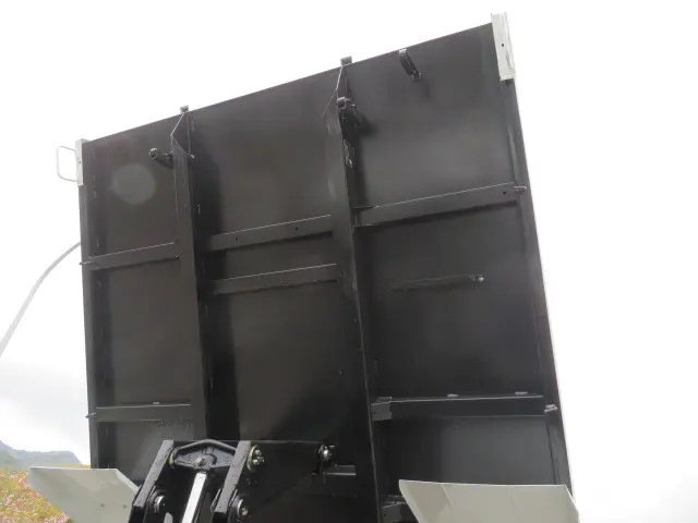 三菱 ファイター 2KG-FK62F(2WD)の写真49