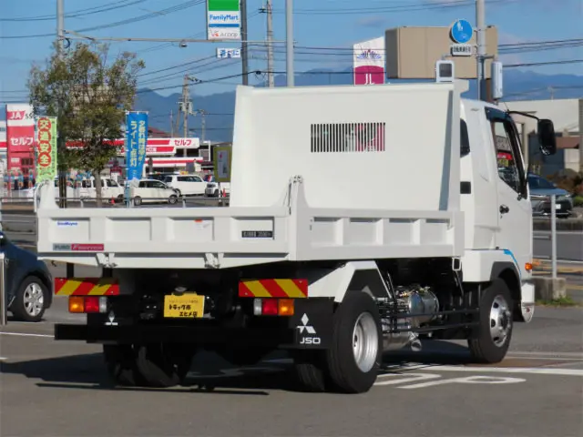三菱 ファイター 2KG-FK62F(2WD)の写真3