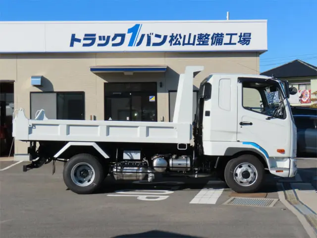 三菱 ファイター 2KG-FK62F(2WD)の写真4