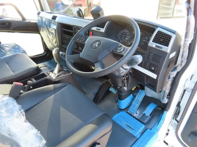 三菱 ファイター 2KG-FK62F(2WD)の写真10