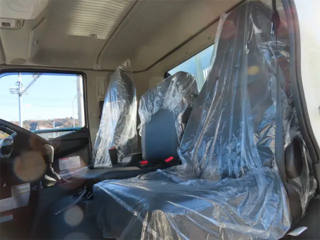 三菱 ファイター 2KG-FK62F(2WD)の写真11