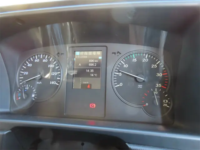 三菱 ファイター 2KG-FK62F(2WD)の写真13