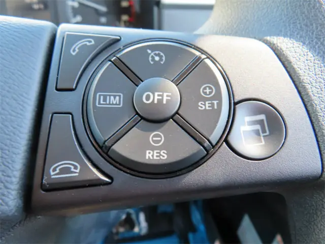 三菱 ファイター 2KG-FK62F(2WD)の写真16