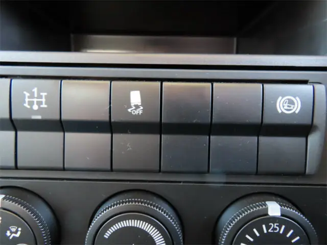 三菱 ファイター 2KG-FK62F(2WD)の写真19