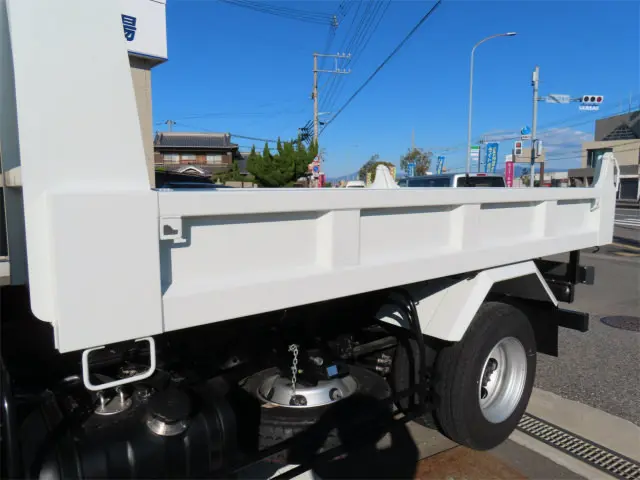 三菱 ファイター 2KG-FK62F(2WD)の写真32