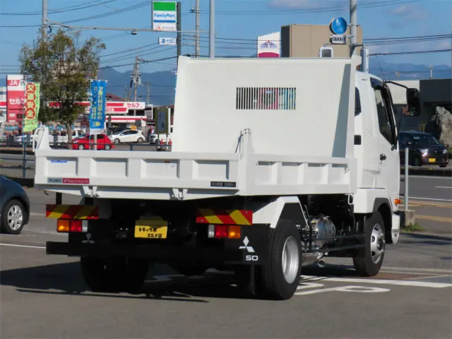 三菱 ファイター 2KG-FK62F(2WD)の写真3