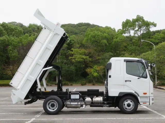 三菱 ファイター 2KG-FK62F(2WD)の写真8