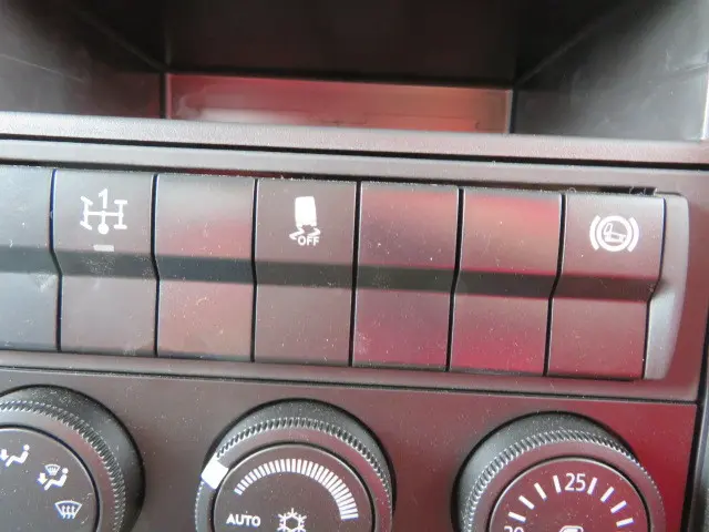 三菱 ファイター 2KG-FK62F(2WD)の写真18