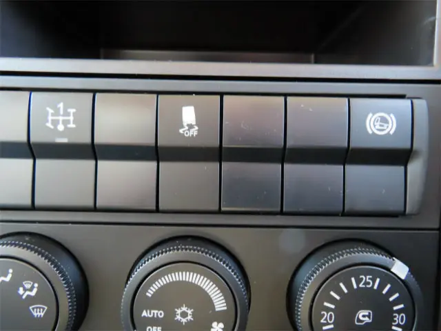 三菱 ファイター 2KG-FK62F(2WD)の写真19