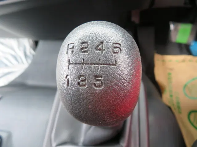 三菱 ファイター 2KG-FK62F(2WD)の写真19