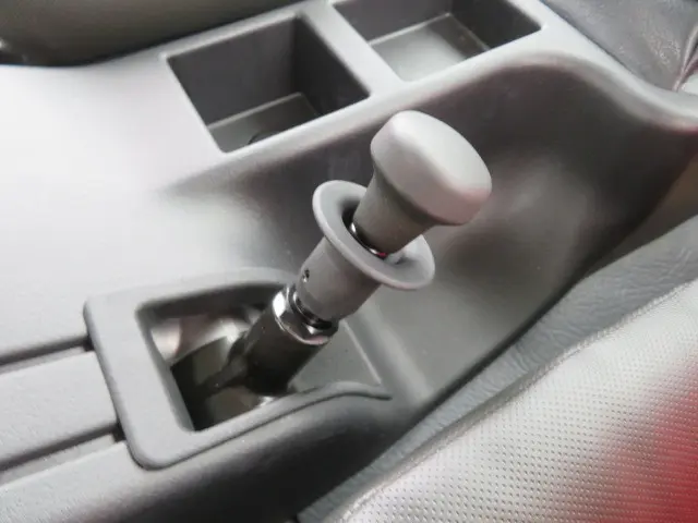 三菱 ファイター 2KG-FK62F(2WD)の写真20
