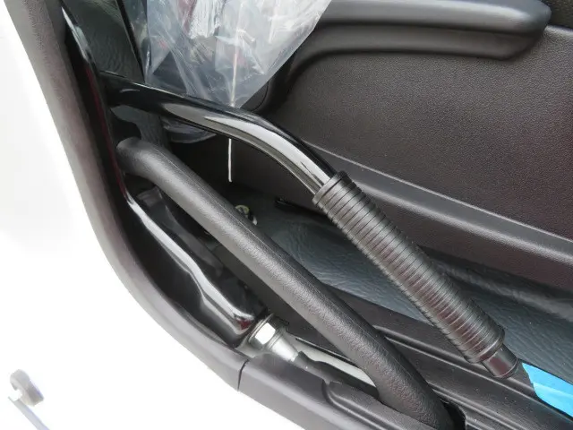 三菱 ファイター 2KG-FK62F(2WD)の写真22
