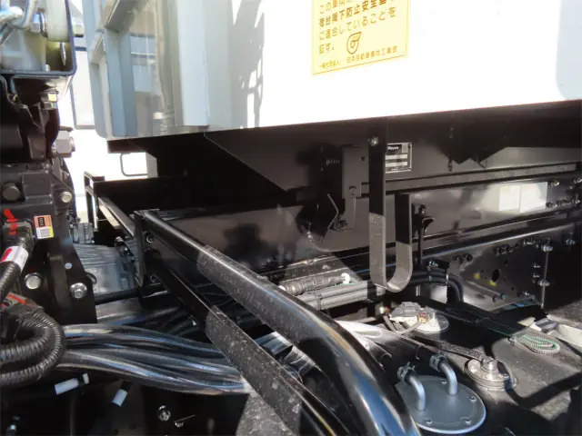 三菱 ファイター 2KG-FK62F(2WD)の写真43