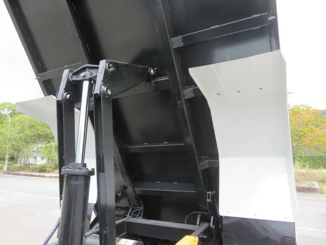 三菱 ファイター 2KG-FK62F(2WD)の写真48