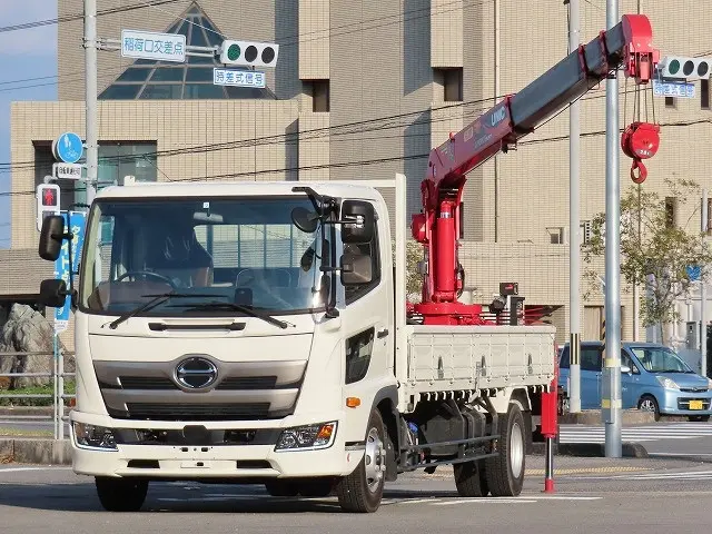 日野 レンジャー 2KG-FC2ABA(2WD)の写真2