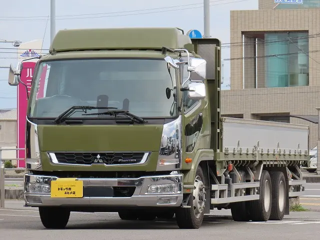 三菱 ファイター 2DG-FQ62F(6x4)の写真2