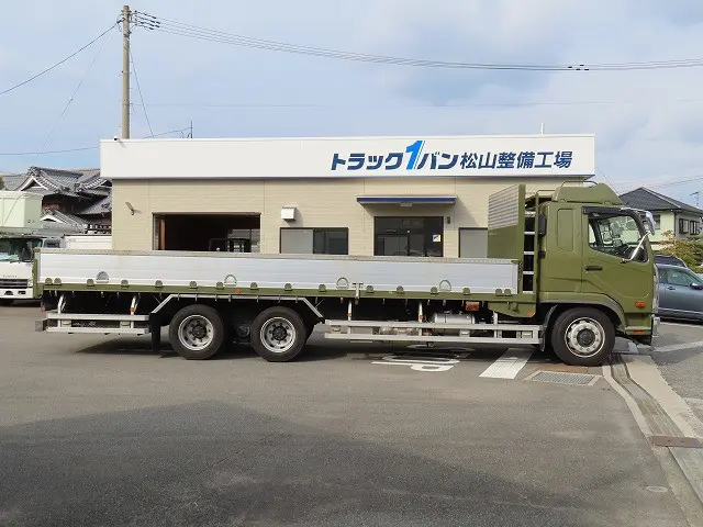 三菱 ファイター 2DG-FQ62F(6x4)の写真5