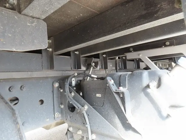 三菱 ファイター 2DG-FQ62F(6x4)の写真42