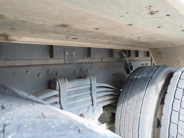 三菱 ファイター 2DG-FQ62F(6x4)の写真46