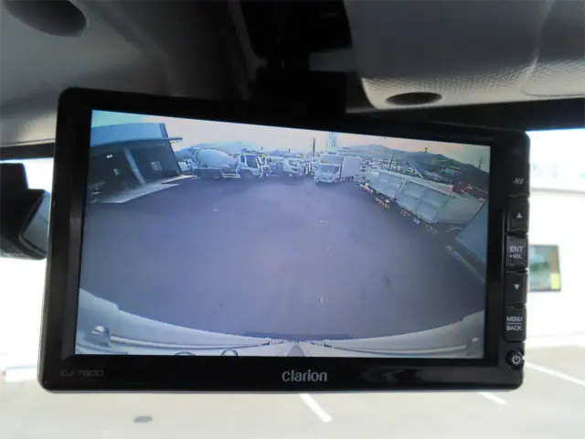 いすゞ エルフ 2RG-NLR88AN(2WD)の写真20