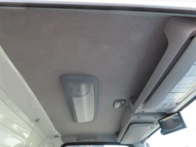 いすゞ エルフ 2RG-NLR88AN(2WD)の写真22