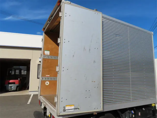 いすゞ エルフ 2RG-NLR88AN(2WD)の写真34