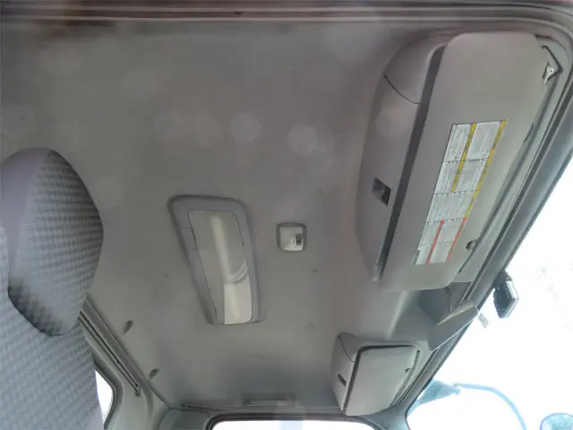 いすゞ フォワード 2RG-FTR90V2(2WD)の写真25