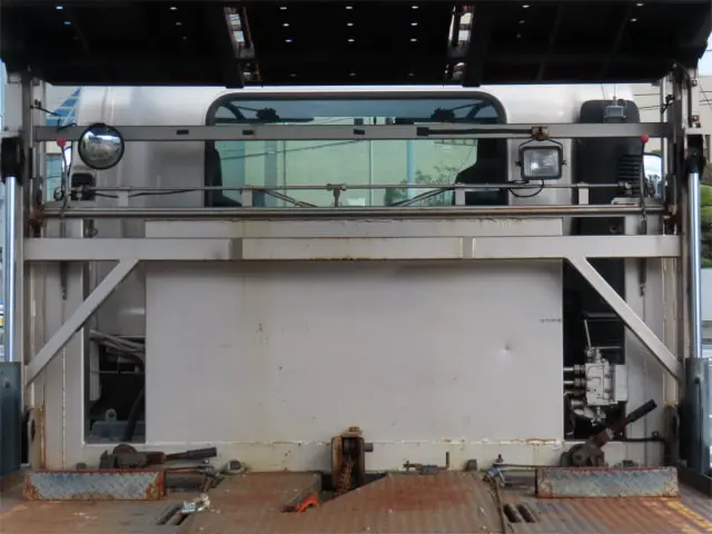 いすゞ フォワード 2RG-FTR90V2(2WD)の写真28