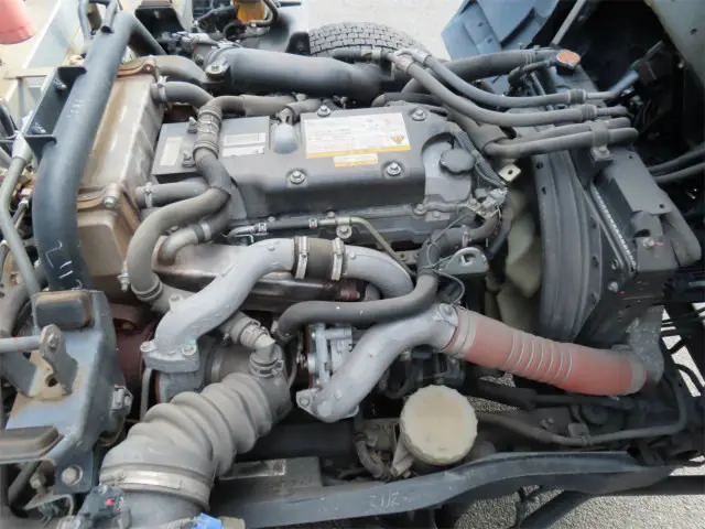 いすゞ フォワード 2RG-FTR90V2(2WD)の写真39