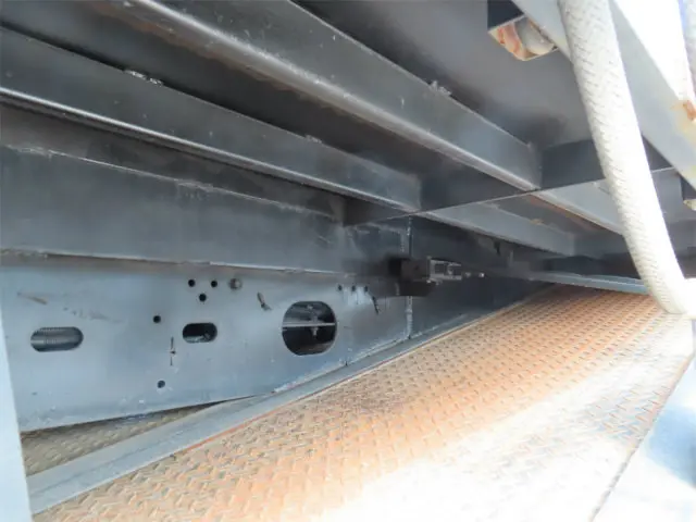 いすゞ フォワード 2RG-FTR90V2(2WD)の写真44