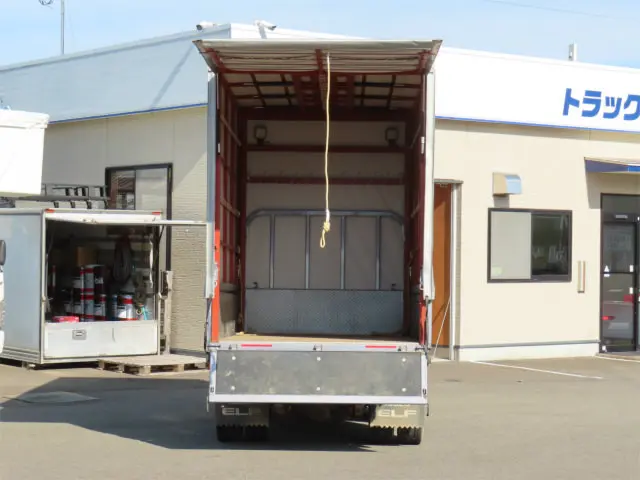 いすゞ エルフ 2RG-NJS88A(4WD)の写真9
