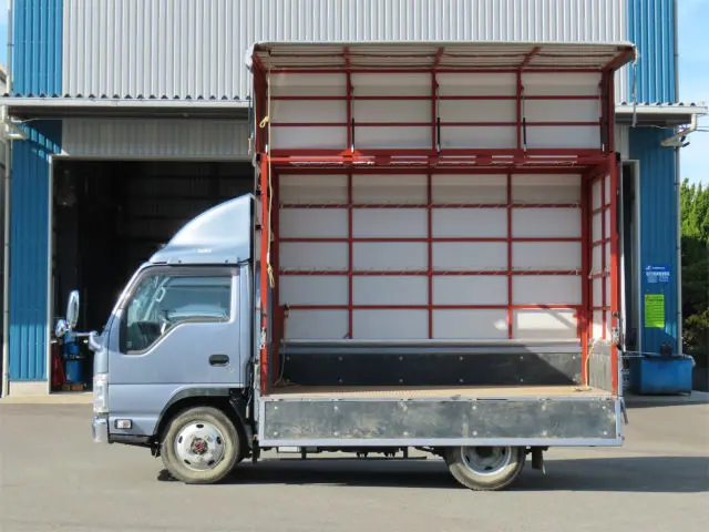 いすゞ エルフ 2RG-NJS88A(4WD)の写真11