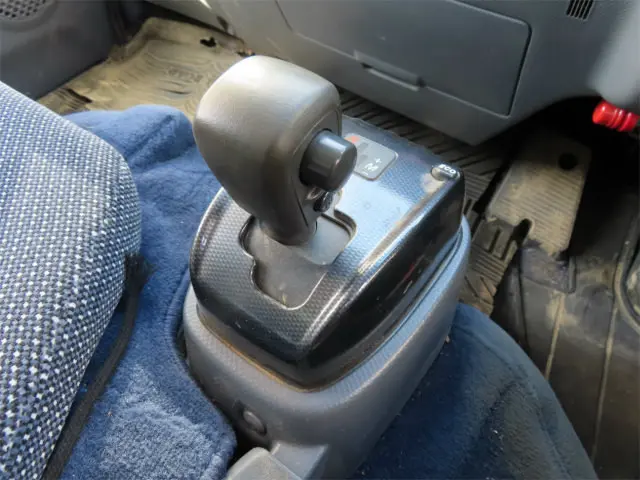 いすゞ エルフ 2RG-NJS88A(4WD)の写真18