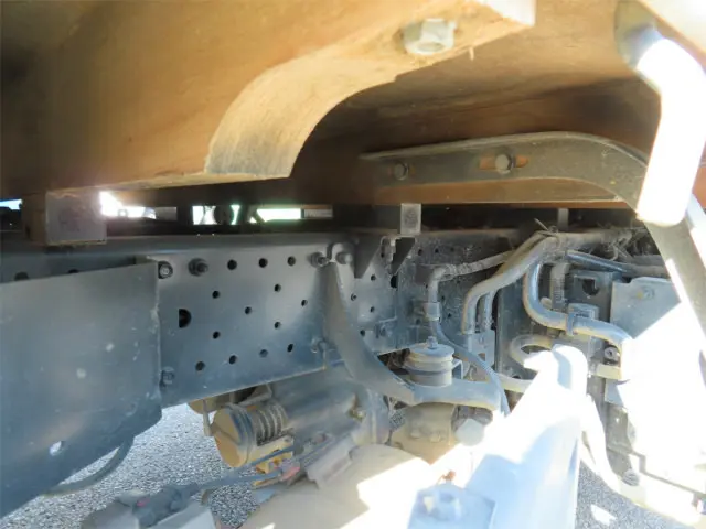 いすゞ エルフ 2RG-NJS88A(4WD)の写真45