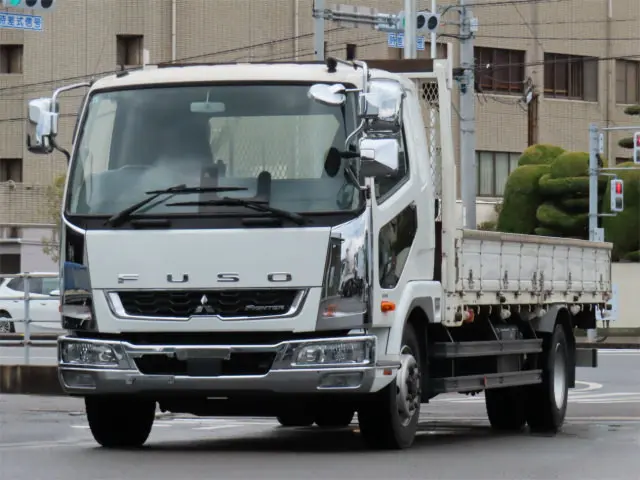 三菱 ファイター 2KG-FK62FY(2WD)の写真2