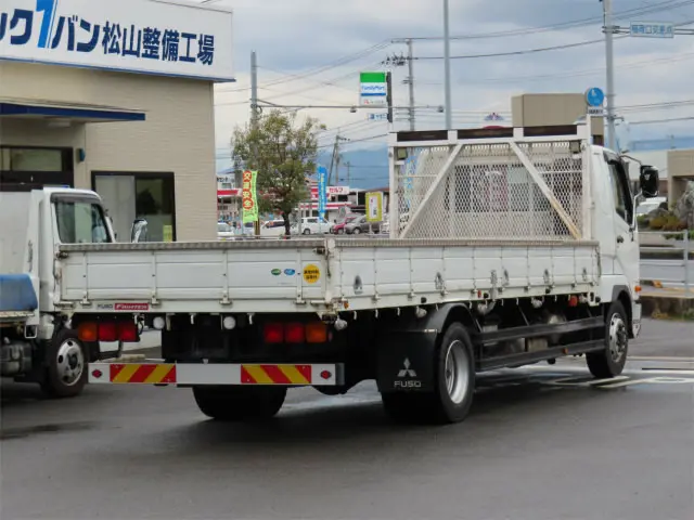 三菱 ファイター 2KG-FK62FY(2WD)の写真3