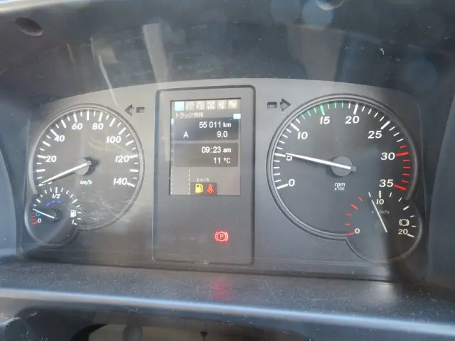 三菱 ファイター 2KG-FK62FY(2WD)の写真11