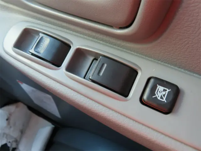 日野 デュトロ 2KG-XZU605M(2WD)の写真22