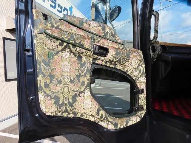 日野 レンジャー LDG-GK8JRAA(6x4)の写真24