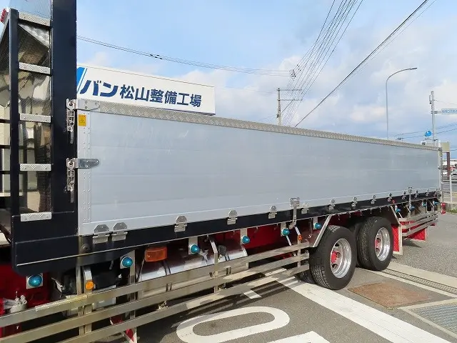 日野 レンジャー LDG-GK8JRAA(6x4)の写真32